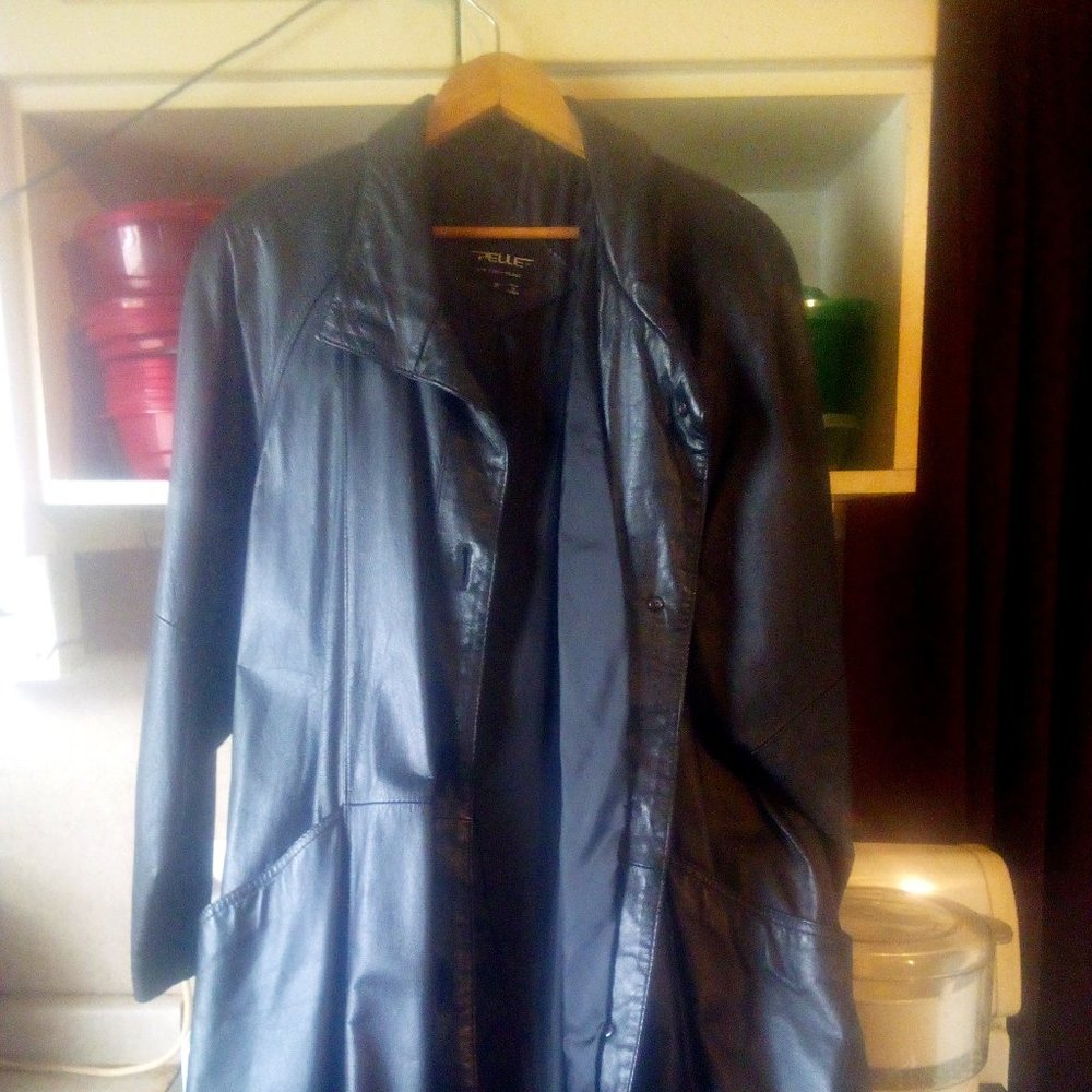 Vintage Pelle Milan-New York Full Size Length Black Leather Mens Coat
